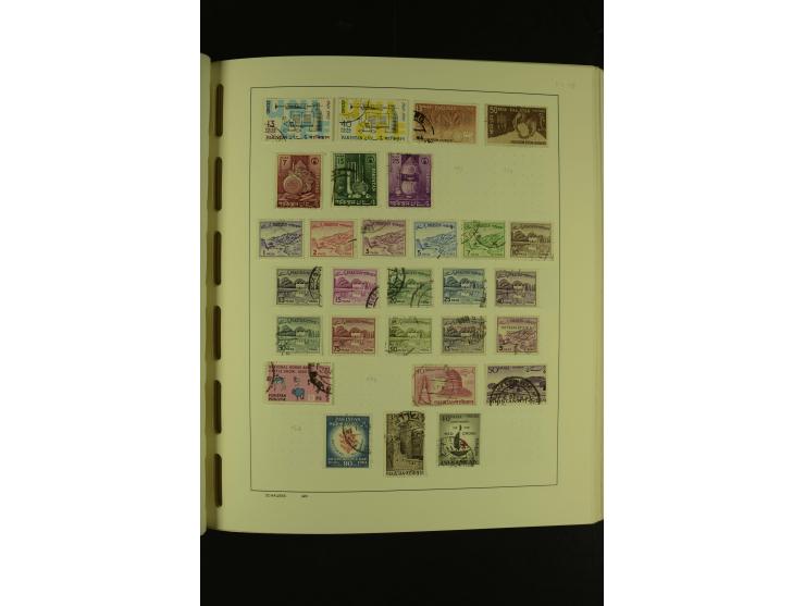 1860/1980 (ca.), ungebrauchte und gestempelte Sammlung inkl. Australien von Aden bis Vietnam mit vielen alten Marken und kpl.