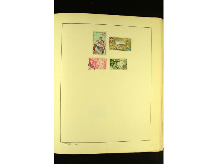 1875/1972 (ca.), ungebrauchte und gestempelte Sammlung mit besseren Ausgaben in 2 Schaubek-Alben