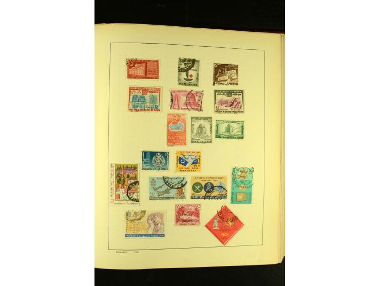 1875/1972 (ca.), ungebrauchte und gestempelte Sammlung mit besseren Ausgaben in 2 Schaubek-Alben