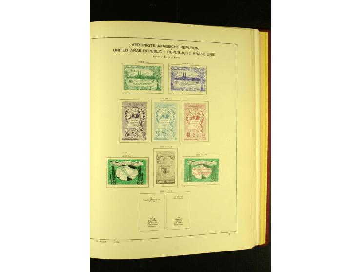 1875/1972 (ca.), ungebrauchte und gestempelte Sammlung mit besseren Ausgaben in 2 Schaubek-Alben