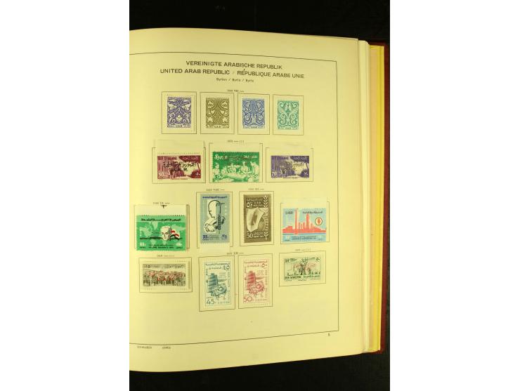 1875/1972 (ca.), ungebrauchte und gestempelte Sammlung mit besseren Ausgaben in 2 Schaubek-Alben