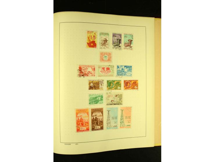 1875/1972 (ca.), ungebrauchte und gestempelte Sammlung mit besseren Ausgaben in 2 Schaubek-Alben