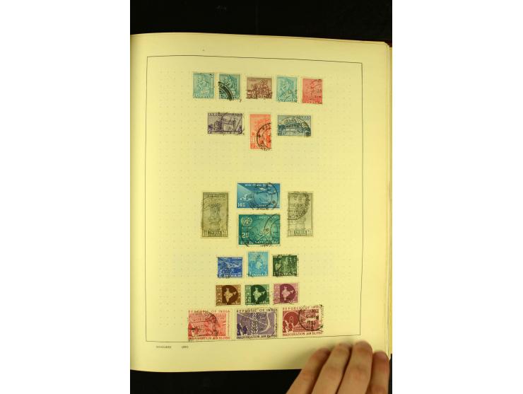 1875/1972 (ca.), ungebrauchte und gestempelte Sammlung mit besseren Ausgaben in 2 Schaubek-Alben