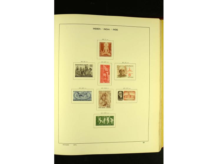 1875/1972 (ca.), ungebrauchte und gestempelte Sammlung mit besseren Ausgaben in 2 Schaubek-Alben