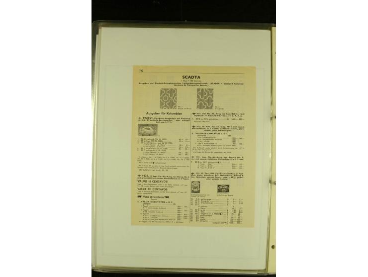 1920/1923, umfangreiche, meist ungebrauchte und gestempelte Sammlung mit u.a. Mi.-Nr. 27 gestempelt (oben mit kleinem Einriss