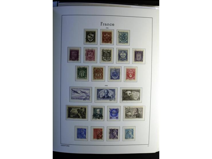 1849/2008, gestempelte, sehr reichhaltige Sammlung mit u.a. Mi.-Nr. 128-35, 239 auf Brief, Bl.1-3, Porto, Markenheftchen etc.