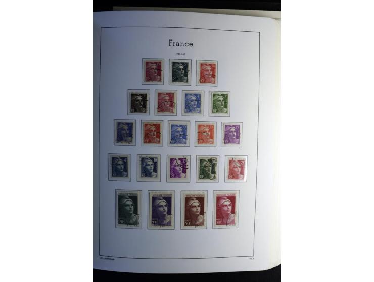 1849/2008, gestempelte, sehr reichhaltige Sammlung mit u.a. Mi.-Nr. 128-35, 239 auf Brief, Bl.1-3, Porto, Markenheftchen etc.