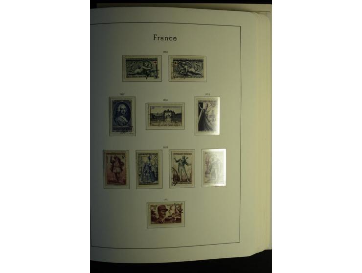 1849/2008, gestempelte, sehr reichhaltige Sammlung mit u.a. Mi.-Nr. 128-35, 239 auf Brief, Bl.1-3, Porto, Markenheftchen etc.
