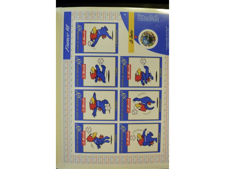 1853/2008, postfrische und ungebrauchte, sehr reichhaltige Sammlung mit u.a. Mi.-Nr. 152, 220-21, 305-11, 321, 326-27, Bl.2 (