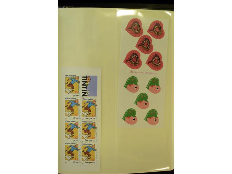 1853/2008, postfrische und ungebrauchte, sehr reichhaltige Sammlung mit u.a. Mi.-Nr. 152, 220-21, 305-11, 321, 326-27, Bl.2 (