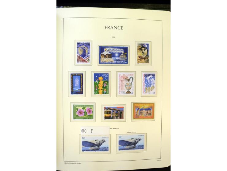 1853/2008, postfrische und ungebrauchte, sehr reichhaltige Sammlung mit u.a. Mi.-Nr. 152, 220-21, 305-11, 321, 326-27, Bl.2 (