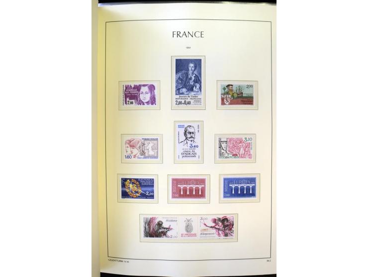 1853/2008, postfrische und ungebrauchte, sehr reichhaltige Sammlung mit u.a. Mi.-Nr. 152, 220-21, 305-11, 321, 326-27, Bl.2 (