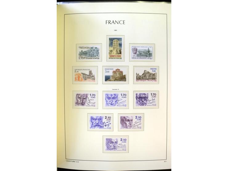 1853/2008, postfrische und ungebrauchte, sehr reichhaltige Sammlung mit u.a. Mi.-Nr. 152, 220-21, 305-11, 321, 326-27, Bl.2 (