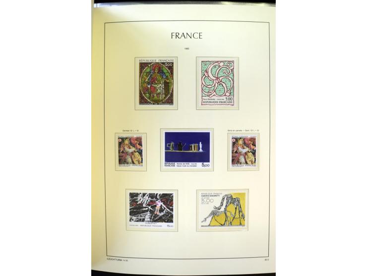 1853/2008, postfrische und ungebrauchte, sehr reichhaltige Sammlung mit u.a. Mi.-Nr. 152, 220-21, 305-11, 321, 326-27, Bl.2 (