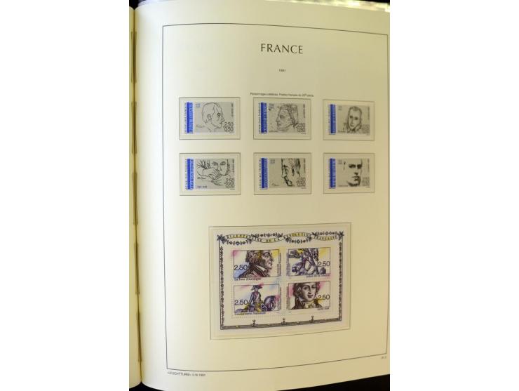 1853/2008, postfrische und ungebrauchte, sehr reichhaltige Sammlung mit u.a. Mi.-Nr. 152, 220-21, 305-11, 321, 326-27, Bl.2 (