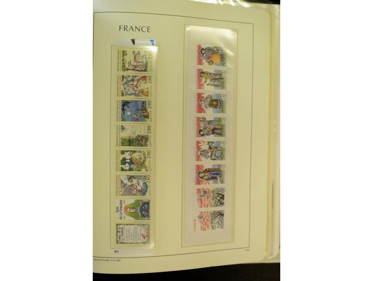 1853/2008, postfrische und ungebrauchte, sehr reichhaltige Sammlung mit u.a. Mi.-Nr. 152, 220-21, 305-11, 321, 326-27, Bl.2 (