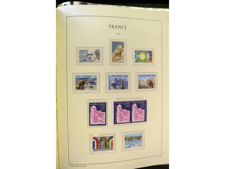 1853/2008, postfrische und ungebrauchte, sehr reichhaltige Sammlung mit u.a. Mi.-Nr. 152, 220-21, 305-11, 321, 326-27, Bl.2 (