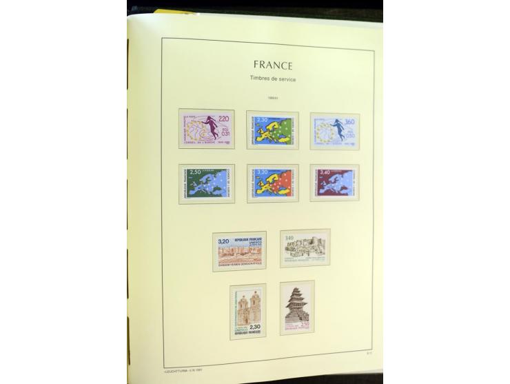 1853/2008, postfrische und ungebrauchte, sehr reichhaltige Sammlung mit u.a. Mi.-Nr. 152, 220-21, 305-11, 321, 326-27, Bl.2 (