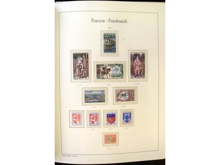 1853/2008, postfrische und ungebrauchte, sehr reichhaltige Sammlung mit u.a. Mi.-Nr. 152, 220-21, 305-11, 321, 326-27, Bl.2 (