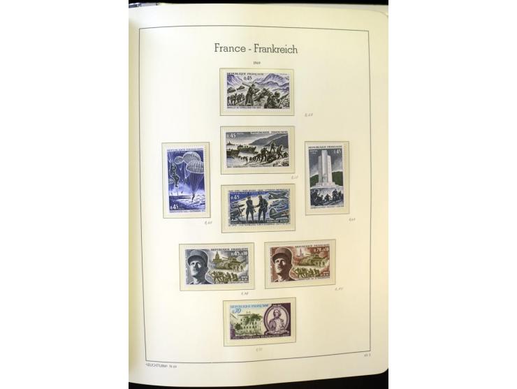 1853/2008, postfrische und ungebrauchte, sehr reichhaltige Sammlung mit u.a. Mi.-Nr. 152, 220-21, 305-11, 321, 326-27, Bl.2 (