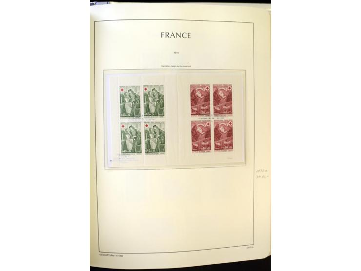 1853/2008, postfrische und ungebrauchte, sehr reichhaltige Sammlung mit u.a. Mi.-Nr. 152, 220-21, 305-11, 321, 326-27, Bl.2 (