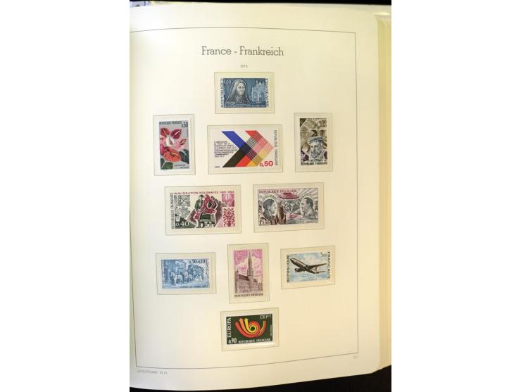1853/2008, postfrische und ungebrauchte, sehr reichhaltige Sammlung mit u.a. Mi.-Nr. 152, 220-21, 305-11, 321, 326-27, Bl.2 (