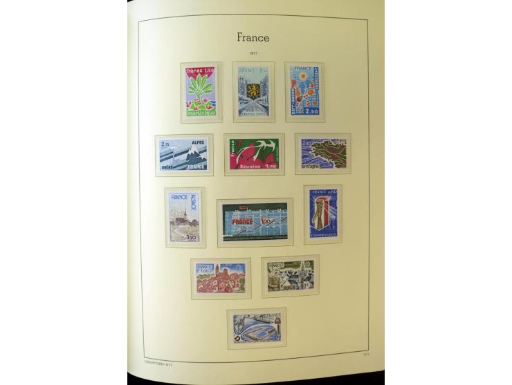 1853/2008, postfrische und ungebrauchte, sehr reichhaltige Sammlung mit u.a. Mi.-Nr. 152, 220-21, 305-11, 321, 326-27, Bl.2 (