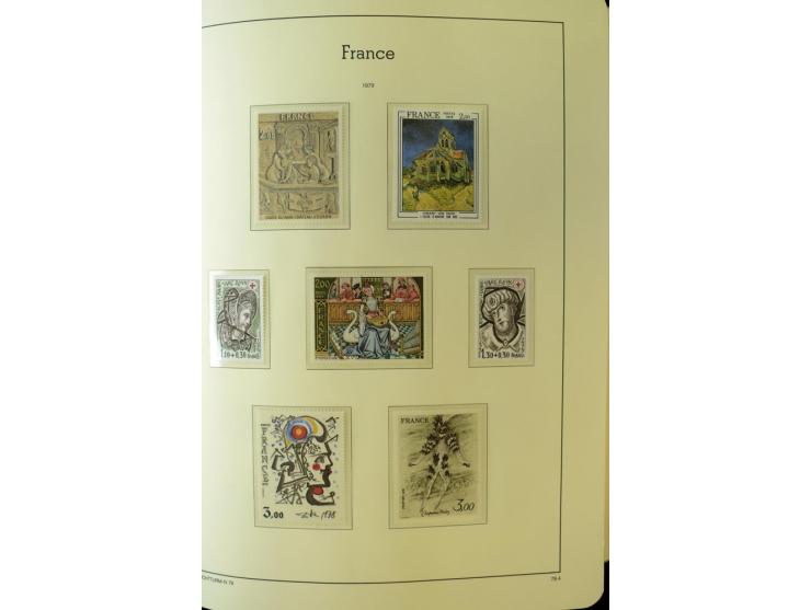 1853/2008, postfrische und ungebrauchte, sehr reichhaltige Sammlung mit u.a. Mi.-Nr. 152, 220-21, 305-11, 321, 326-27, Bl.2 (