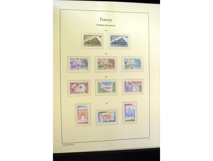 1853/2008, postfrische und ungebrauchte, sehr reichhaltige Sammlung mit u.a. Mi.-Nr. 152, 220-21, 305-11, 321, 326-27, Bl.2 (