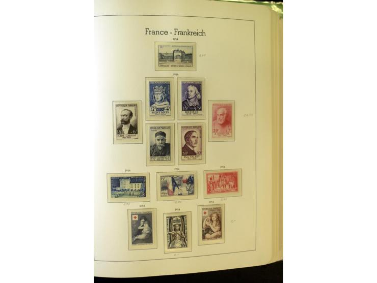 1853/2008, postfrische und ungebrauchte, sehr reichhaltige Sammlung mit u.a. Mi.-Nr. 152, 220-21, 305-11, 321, 326-27, Bl.2 (