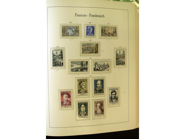 1853/2008, postfrische und ungebrauchte, sehr reichhaltige Sammlung mit u.a. Mi.-Nr. 152, 220-21, 305-11, 321, 326-27, Bl.2 (