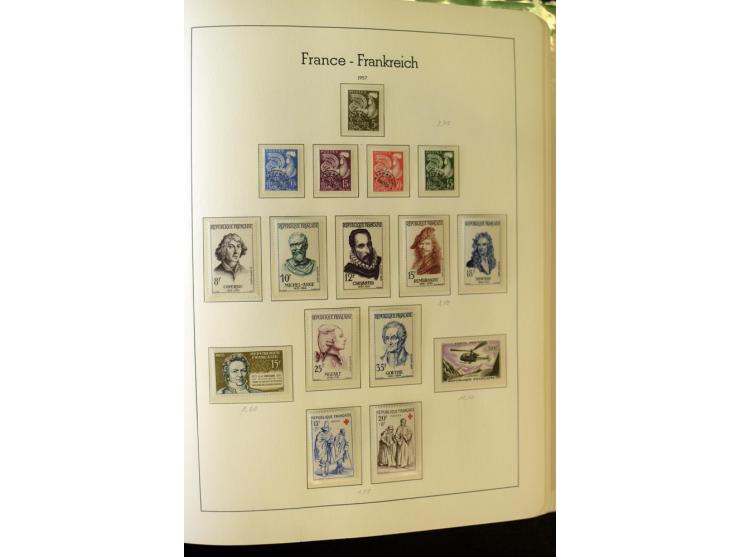 1853/2008, postfrische und ungebrauchte, sehr reichhaltige Sammlung mit u.a. Mi.-Nr. 152, 220-21, 305-11, 321, 326-27, Bl.2 (