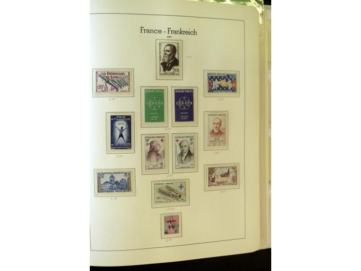1853/2008, postfrische und ungebrauchte, sehr reichhaltige Sammlung mit u.a. Mi.-Nr. 152, 220-21, 305-11, 321, 326-27, Bl.2 (