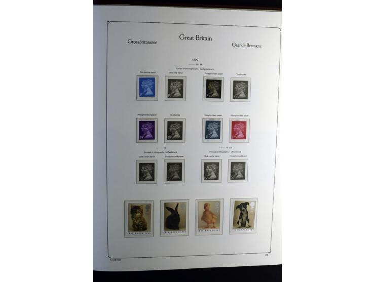1936/2001, postfrische Sammlung in den Hauptnummern kpl. bis überkpl., zusätzlich verschiedene WZ-Lagen, Naphthadag und Phosp