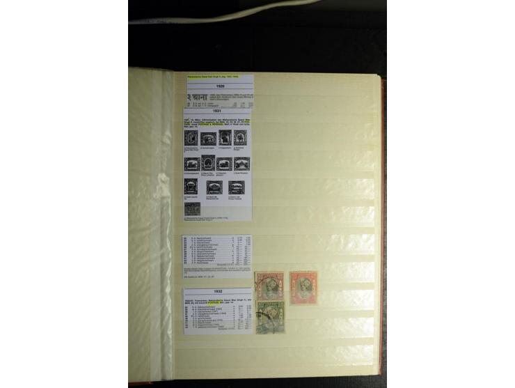 1854/1945, sehr schöne gestempelte und ungebrauchte Sammlung, dabei ein schöner Teil der Steindruckausgaben, später u.a. Mi.-