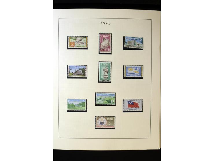1962/2011, vierbändige postfrische Sammlung, dabei Einheiten, verschiedene Wasserzeichen, Kleinbogen, Zusammendrucke und Zwis