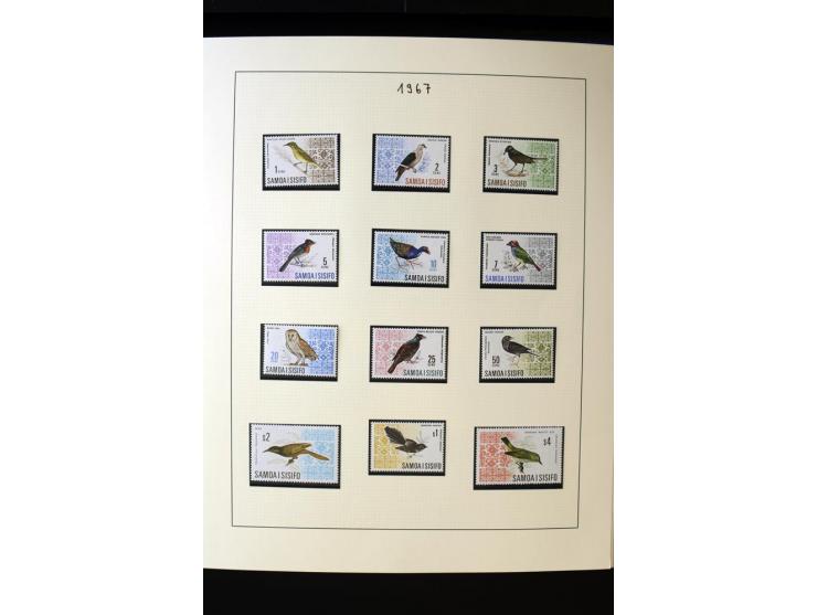 1962/2011, vierbändige postfrische Sammlung, dabei Einheiten, verschiedene Wasserzeichen, Kleinbogen, Zusammendrucke und Zwis