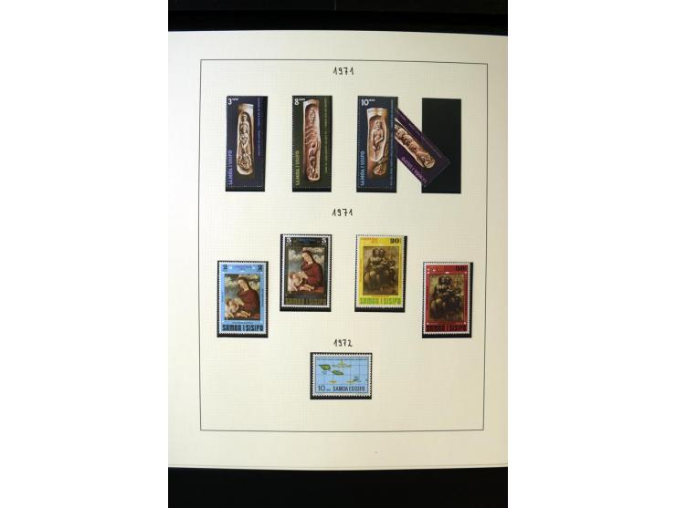 1962/2011, vierbändige postfrische Sammlung, dabei Einheiten, verschiedene Wasserzeichen, Kleinbogen, Zusammendrucke und Zwis