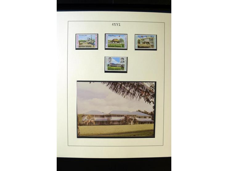 1962/2011, vierbändige postfrische Sammlung, dabei Einheiten, verschiedene Wasserzeichen, Kleinbogen, Zusammendrucke und Zwis