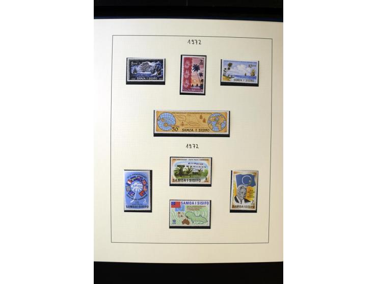 1962/2011, vierbändige postfrische Sammlung, dabei Einheiten, verschiedene Wasserzeichen, Kleinbogen, Zusammendrucke und Zwis