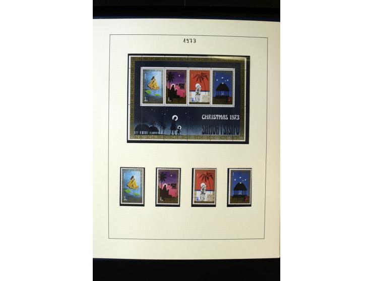 1962/2011, vierbändige postfrische Sammlung, dabei Einheiten, verschiedene Wasserzeichen, Kleinbogen, Zusammendrucke und Zwis