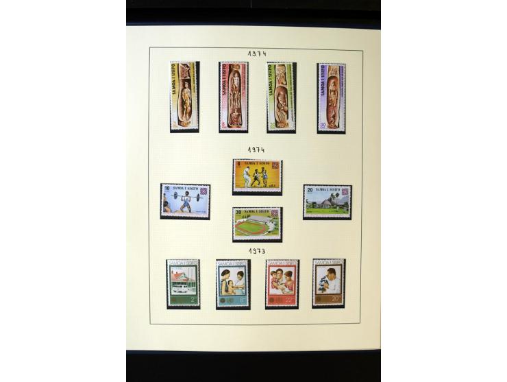 1962/2011, vierbändige postfrische Sammlung, dabei Einheiten, verschiedene Wasserzeichen, Kleinbogen, Zusammendrucke und Zwis
