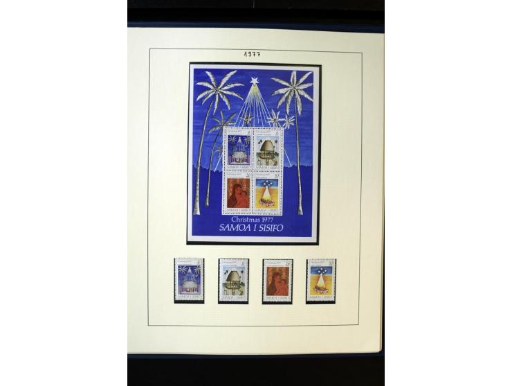 1962/2011, vierbändige postfrische Sammlung, dabei Einheiten, verschiedene Wasserzeichen, Kleinbogen, Zusammendrucke und Zwis