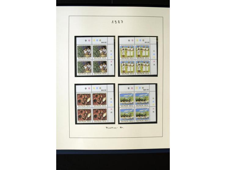 1962/2011, vierbändige postfrische Sammlung, dabei Einheiten, verschiedene Wasserzeichen, Kleinbogen, Zusammendrucke und Zwis