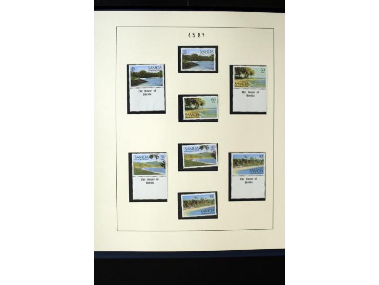 1962/2011, vierbändige postfrische Sammlung, dabei Einheiten, verschiedene Wasserzeichen, Kleinbogen, Zusammendrucke und Zwis