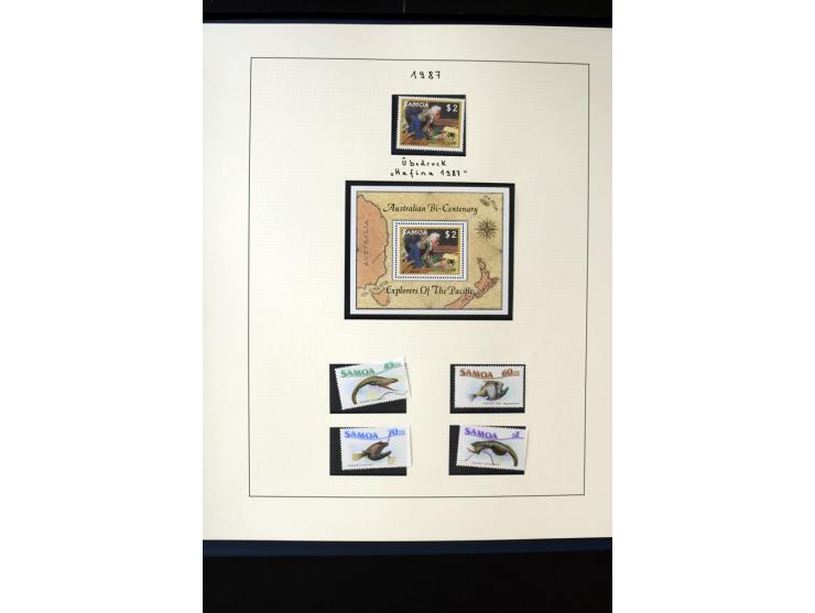 1962/2011, vierbändige postfrische Sammlung, dabei Einheiten, verschiedene Wasserzeichen, Kleinbogen, Zusammendrucke und Zwis