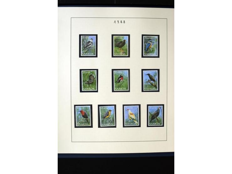 1962/2011, vierbändige postfrische Sammlung, dabei Einheiten, verschiedene Wasserzeichen, Kleinbogen, Zusammendrucke und Zwis