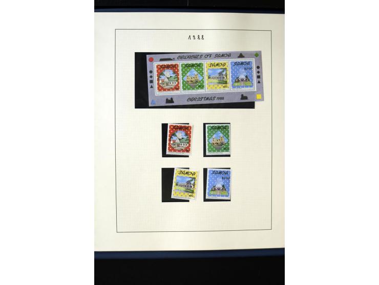 1962/2011, vierbändige postfrische Sammlung, dabei Einheiten, verschiedene Wasserzeichen, Kleinbogen, Zusammendrucke und Zwis