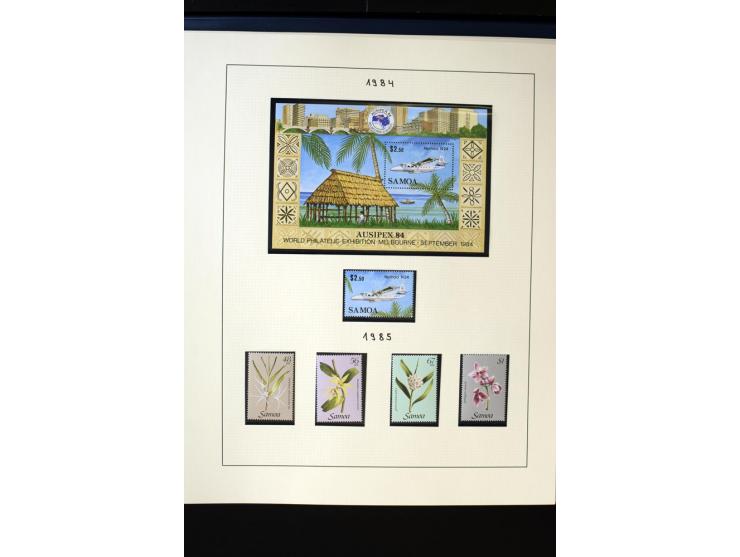 1962/2011, vierbändige postfrische Sammlung, dabei Einheiten, verschiedene Wasserzeichen, Kleinbogen, Zusammendrucke und Zwis