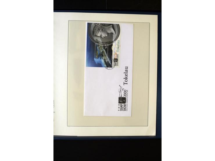 1948/2012, vorwiegend postfrische Sammlung, dabei Stempelmarken, Einheiten, Zusammendrucke, Zwischenstege, Souvenir-Zusammens